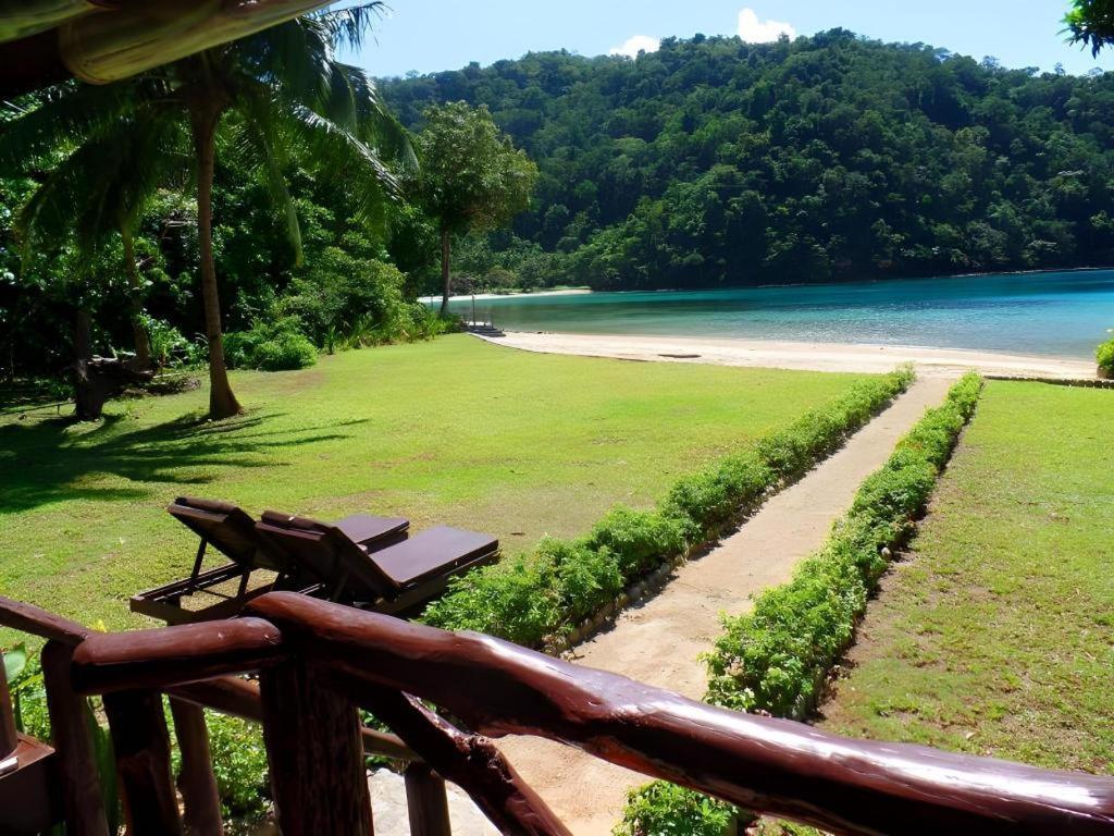 Secret Paradise Resort & Turtle Sanctuary Сан-Вісент Екстер'єр фото